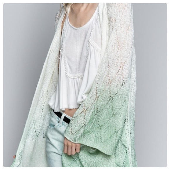 Feeling the Breeze in Pistachio-Ombre Cardigan - Picture 7 of 12